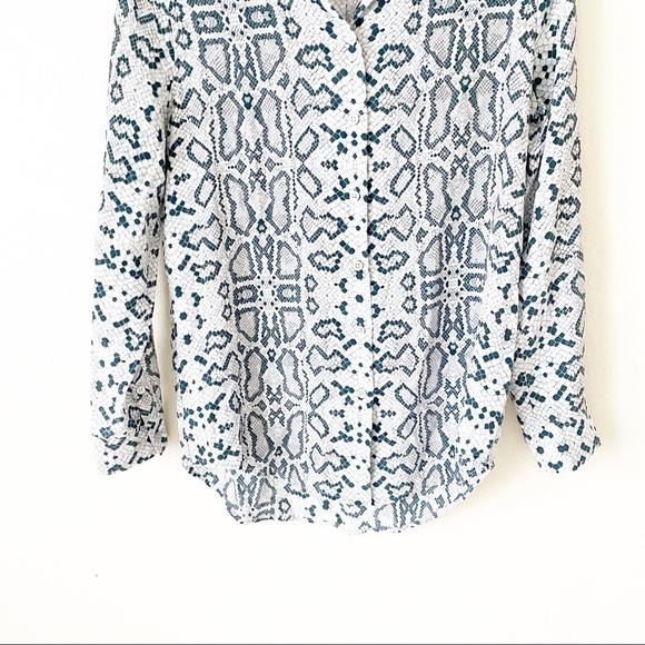 Equipment Essential Python Print Silk Shirt size small - Picture 11 of 16